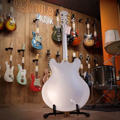 Eastman T64 T Iced Blue Metallic image 9