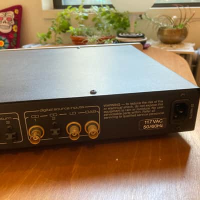 Counterpoint DA-10 DAC 1990s - Silver image 7