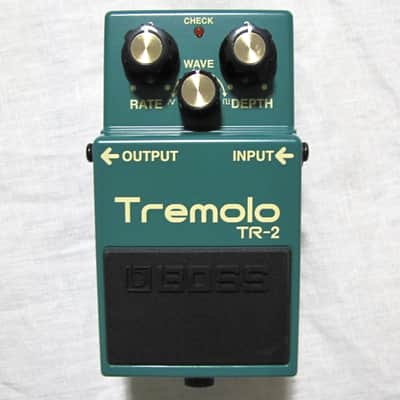 Boss TR-2 Tremolo | Reverb