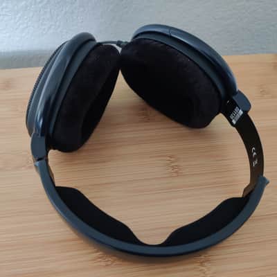 Sennheiser HD 6XX Headphones image 2