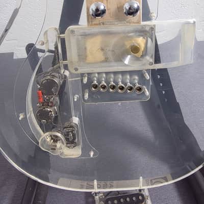 Ampeg Dan Armstrong Lucite Guitar ARM G-2 1969 - Clear image 13