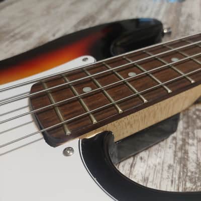 2000 Squier Affinity Precision Bass Sunburst 34" Scale Rosewood Fretboard Pro Set Up image 3