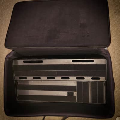 Friedman Tour Pro 1530 Pedalboard with Buffer Bay 6, Power Grid, and Soft Case image 10