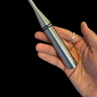 Earthworks SR25 Cardioid Small Diaphram Condenser High Definition Microphone - x5507 image 4