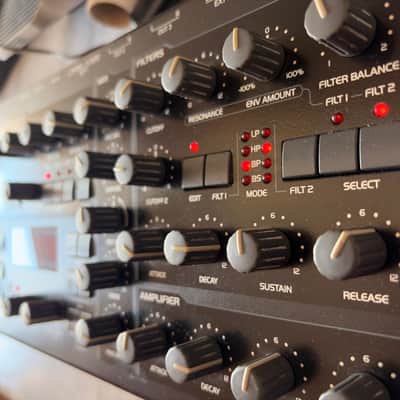 Access Virus C Desktop Digital Synthesizer 2002 - Black image 6