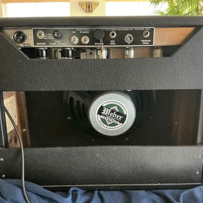 Fender 1965 Deluxe Non Reverb Guitar Amplifier 1965 - Black Tolex image 5