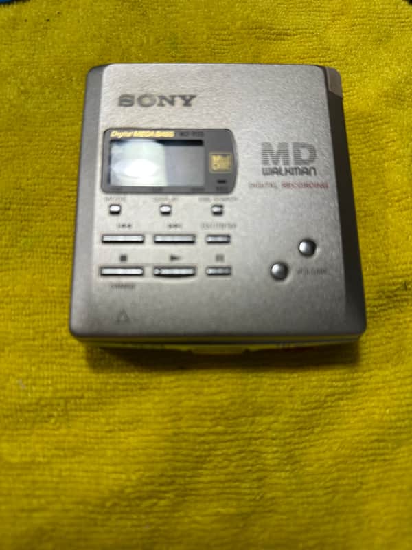 Vintage SONY MD portable minidisc recorder Sony MZ-R55 image 1