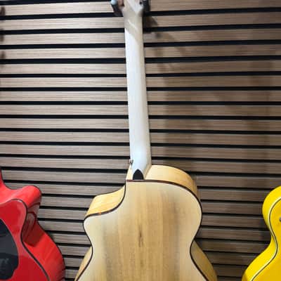 Breedlove Limited Edition Pursuit Exotic S Concert CE 2023 - White Sand image 3