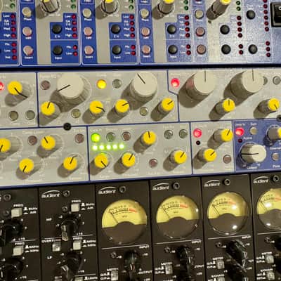 Focusrite ISA 430 Producer Pack 2000s - Blue image 2