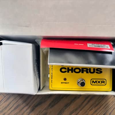 MXR M134 Stereo Chorus Yellow w/ Original Box & Paperwork image 4