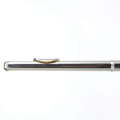 Yamaha Model YFL-462H Intermediate Flute SN K34319 EXCELLENT image 9