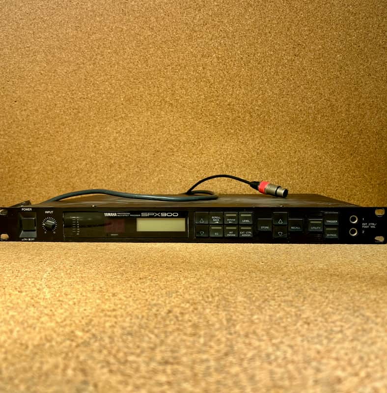 Yamaha SPX900 Professional Multi-Effect Processor | Reverb The