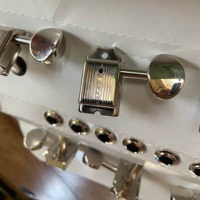 Kluson Deluxe - in line image 3