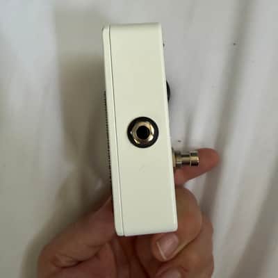 Keeley Katana Clean Boost V2 Custom PWKY - White image 4