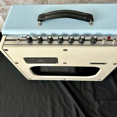 Supro Amulet 1614 RT 1 x 12-inch 15-watt Tube Combo Amp - Trinidad Blue and Cream image 7