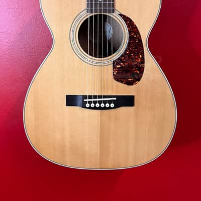 Guild M-240E Natural image 3
