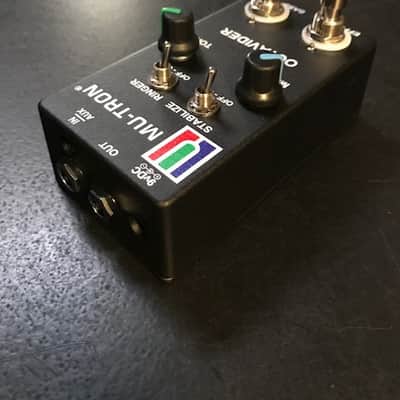 Mu-Tron Octavider LIMITED EDITION Color octaver pedal Mutron image 2