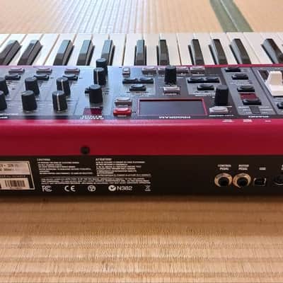 Nord Electro 5D SW61 Semi-Weighted 61-Key Digital Piano USED image 10