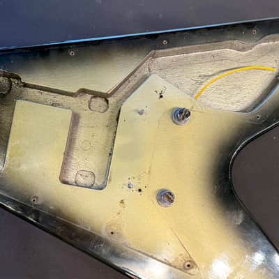 Gibson Flying V Electric Guitar 1981 - Silverburst image 15