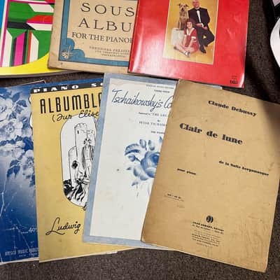 Lot of 11 Vintage Piano Books including Annie, Broadway, Waltz, & More!! image 3