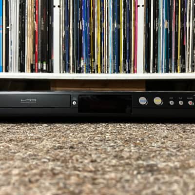 Magnavox MDR557H/F7 1TB HDD/DVD Recorder Player HDMI 1080p w/ Remote TESTED ✅ image 3