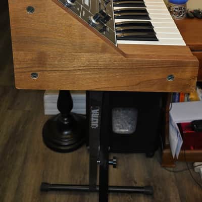 Korg 770 Synthesizer