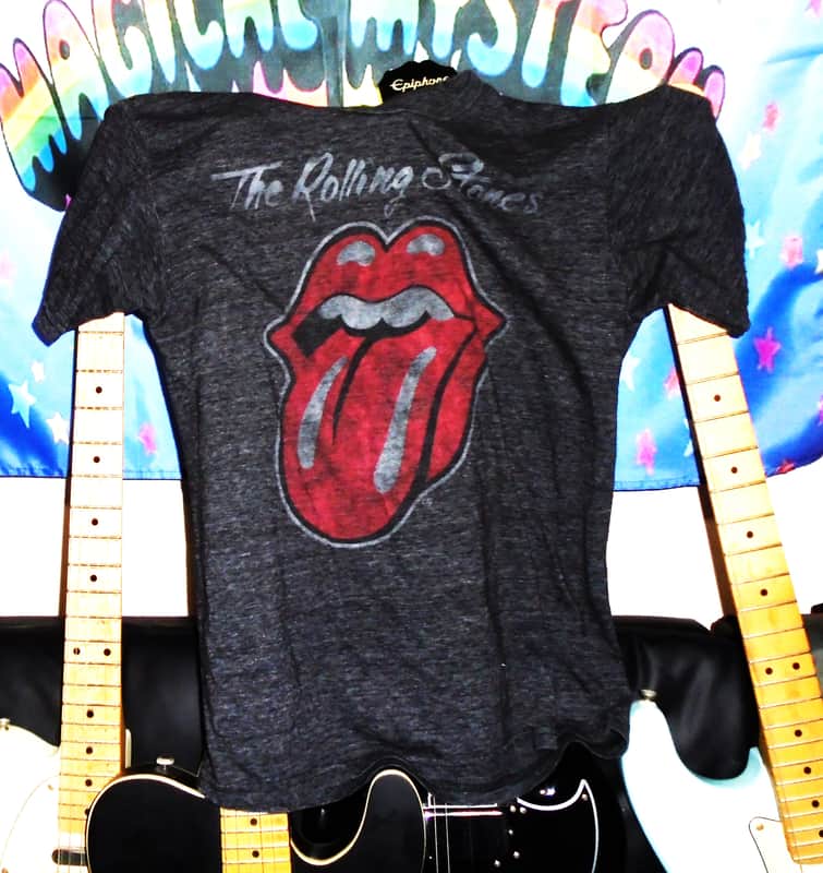 rolling stones tongue logo 2010 official woman M distressed tee - hot rocks angie brown sugar happy satisfaction image 1