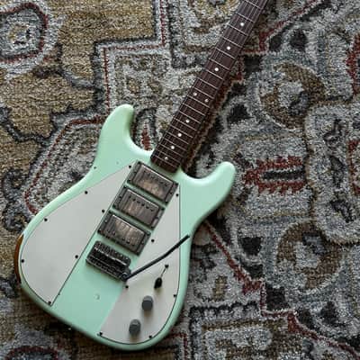 Nash Wayfarer image 5