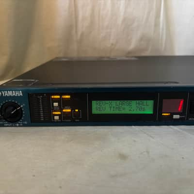 Yamaha SPX2000 24-Bit/96kHz Digital Multi-Effect Processor with REV-X Reverb image 3