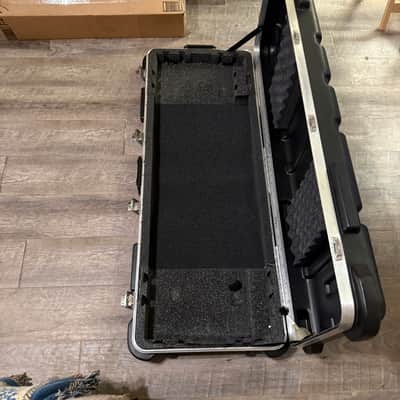 SKB ATA 61 key keyboard case  Mid 2000s - Black Hard Case image 3