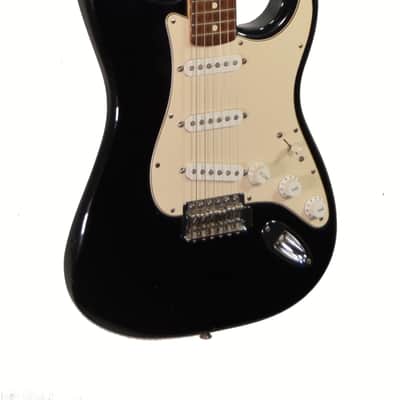Fender Stratocaster Standard 2005 Electric Guitar MIM w/ HSC – Used 2005 - Black image 8