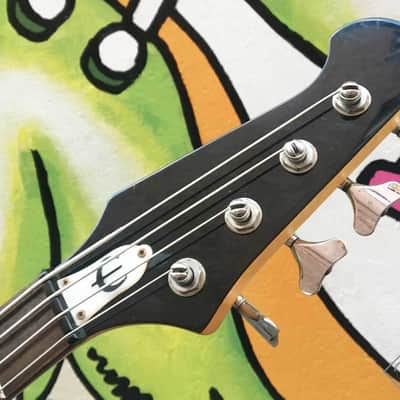 Epiphone Non-Reverse Thuderbird Bass image 4