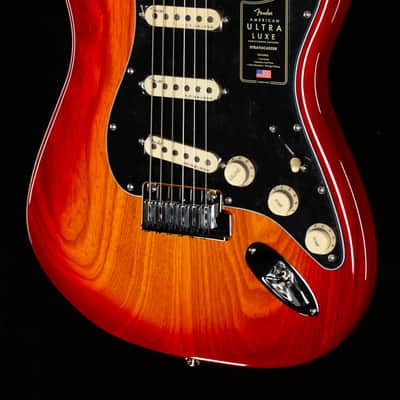 Fender American Ultra Luxe Stratocaster Maple Fingerboard Plasma Red Burst (092) image 1