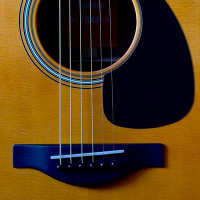 Yamaha FGX2 Red Label Dreadnought Acoustic-electric Guitar - Natural Matte image 5