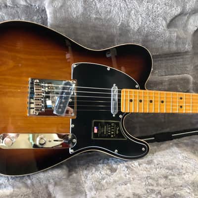Fender American Ultra Luxe Telecaster 2021 2-Color Sunburst image 3
