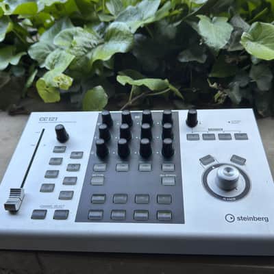 Steinberg CC121 Advanced Integration Controller 2010s - Silver/Black image 1