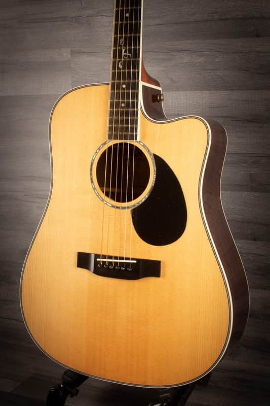 USED - Freshman FA500DCE Solid Sitka Spruce image 1