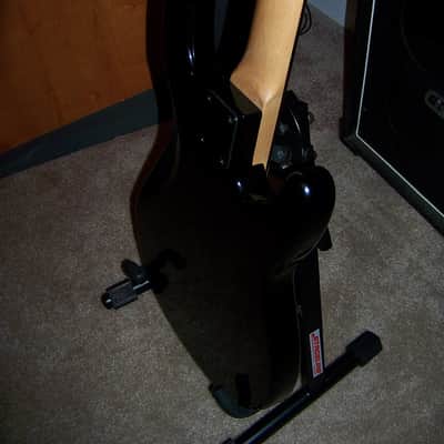 OLP STINGRAY BLACK LEFTY LEFT HANDED BASS LIC. BY ERNIE BALL image 10