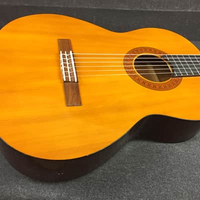 Yamaha C-60 Classical Acoustic Nylon String Guitar image 2