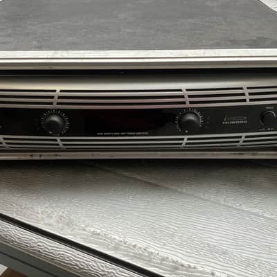 Behringer iNUKE NU6000 6000-Watt Power Amplifier 2010s - Standard image 3