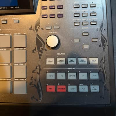 Akai MPC3000LE MIDI Production Center 1999 - 2001 - Black image 3