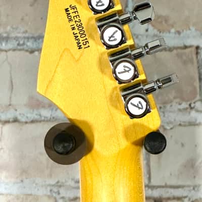 Fender Aerodyne Special Stratocaster HSS 2023 - Hot Rod Burst image 6
