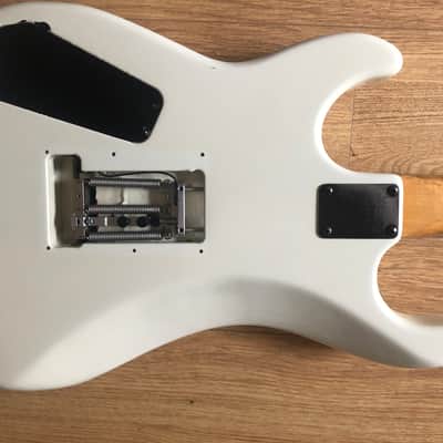 Kramer Pacer 1984 White image 4