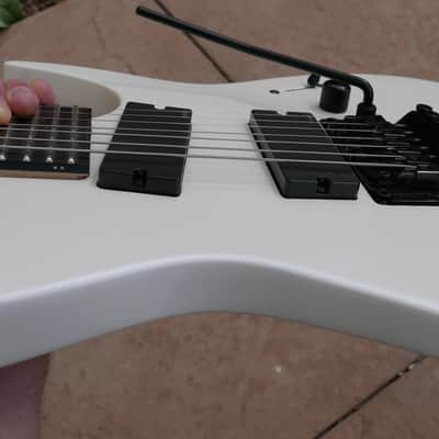 Dean RC7 Metallic White image 8