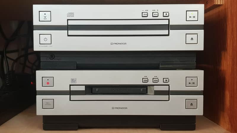 Pioneer L+ model 7 (X-LP7) 1997 image 1