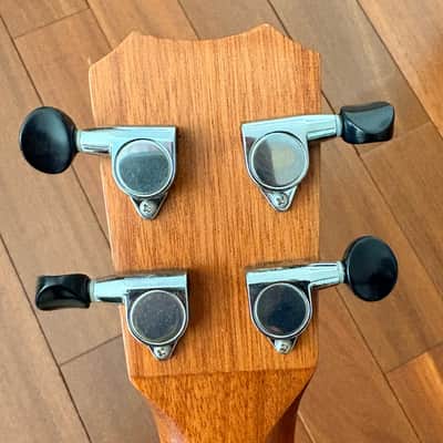 Islander MSC-4 Deluxe Concert Ukulele Satin Natural, Solid Mahogany, Excellent image 10
