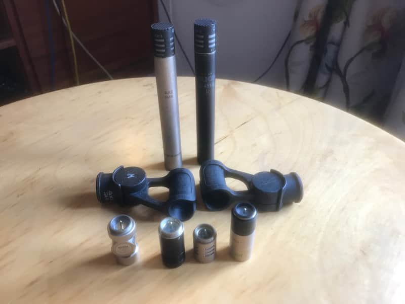 Pair of AKG C451 E -clamps, extra capsules, pads and swivel head image 1