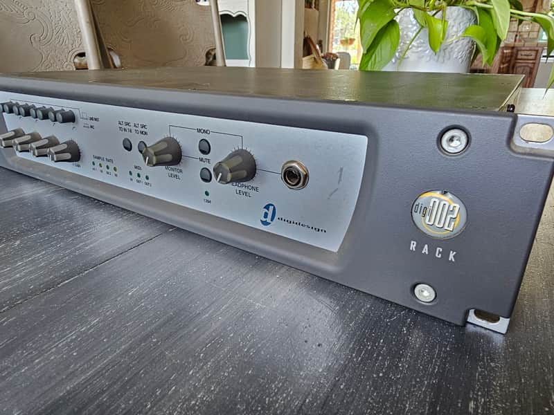 Digidesign Digi 002R Firewire Audio Interface 2000s - Grey image 1