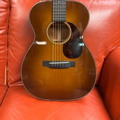 2013 Martin Custom Shop 00-14 (00-18) Adirondack Top Ambertone image 1