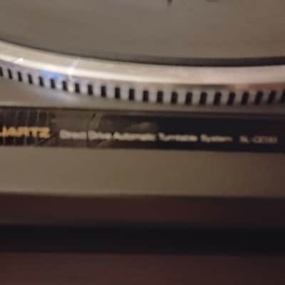 Technics Quartz Turntable SL- QD33 image 8